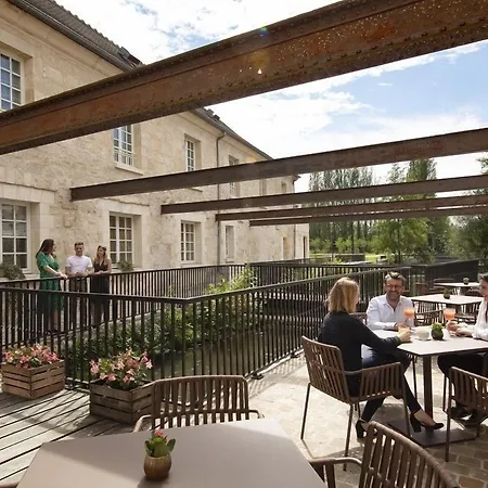 Hyatt Regency Chantilly מלון 4*
