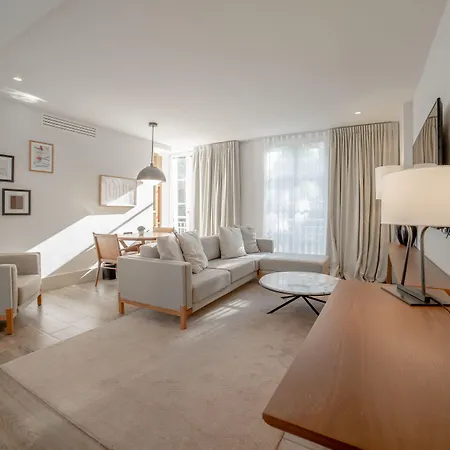 Hyatt Regency Chantilly 4*