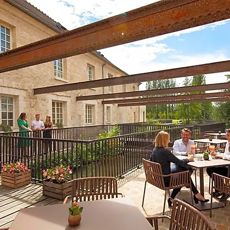 Hyatt Regency Chantilly 4* Vineuil-Saint-Firmin