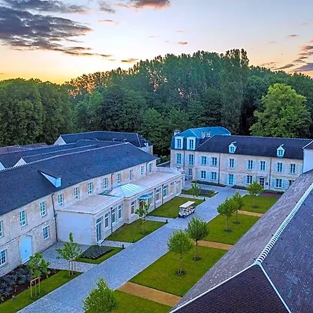Hyatt Regency Chantilly 4* Vineuil-Saint-Firmin