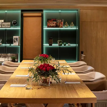 Hyatt Regency Chantilly Hotel