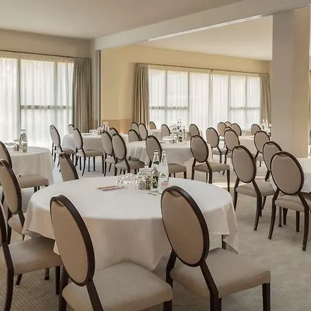 Hyatt Regency Chantilly Vineuil-Saint-Firmin