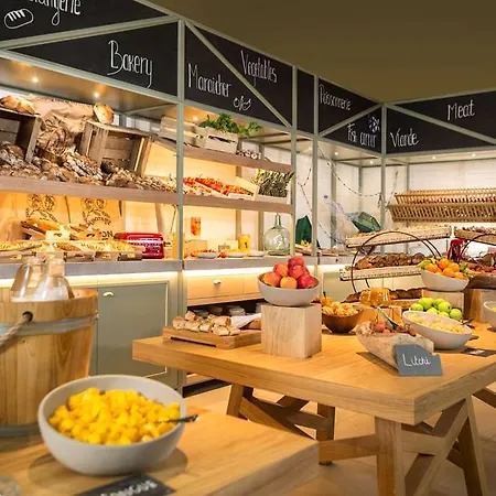 Hyatt Regency Chantilly Hotel