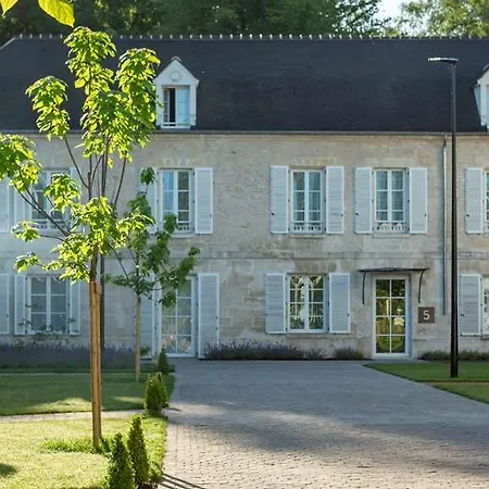 Hyatt Regency Chantilly 4* Vineuil-Saint-Firmin