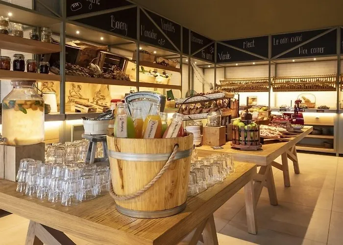 Hyatt Regency Chantilly Vineuil-Saint-Firmin