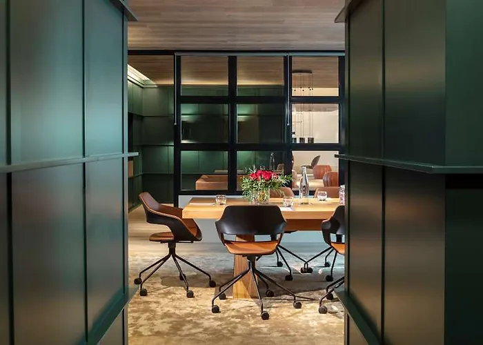 Hyatt Regency Chantilly Отель 4*